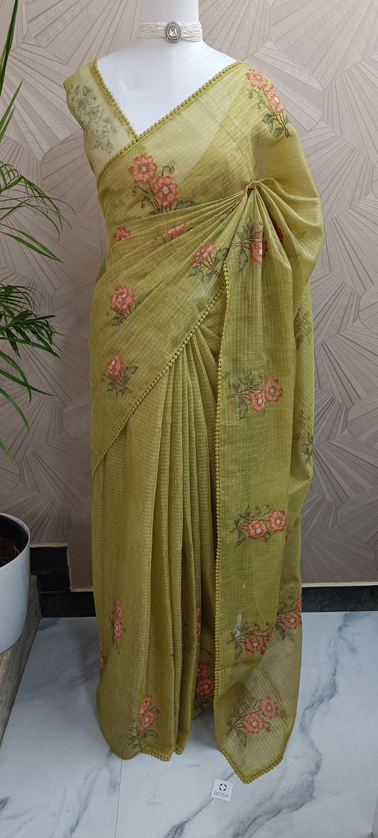 Kotta Cross-Stitch Saree with Floral Embroidered Motifs