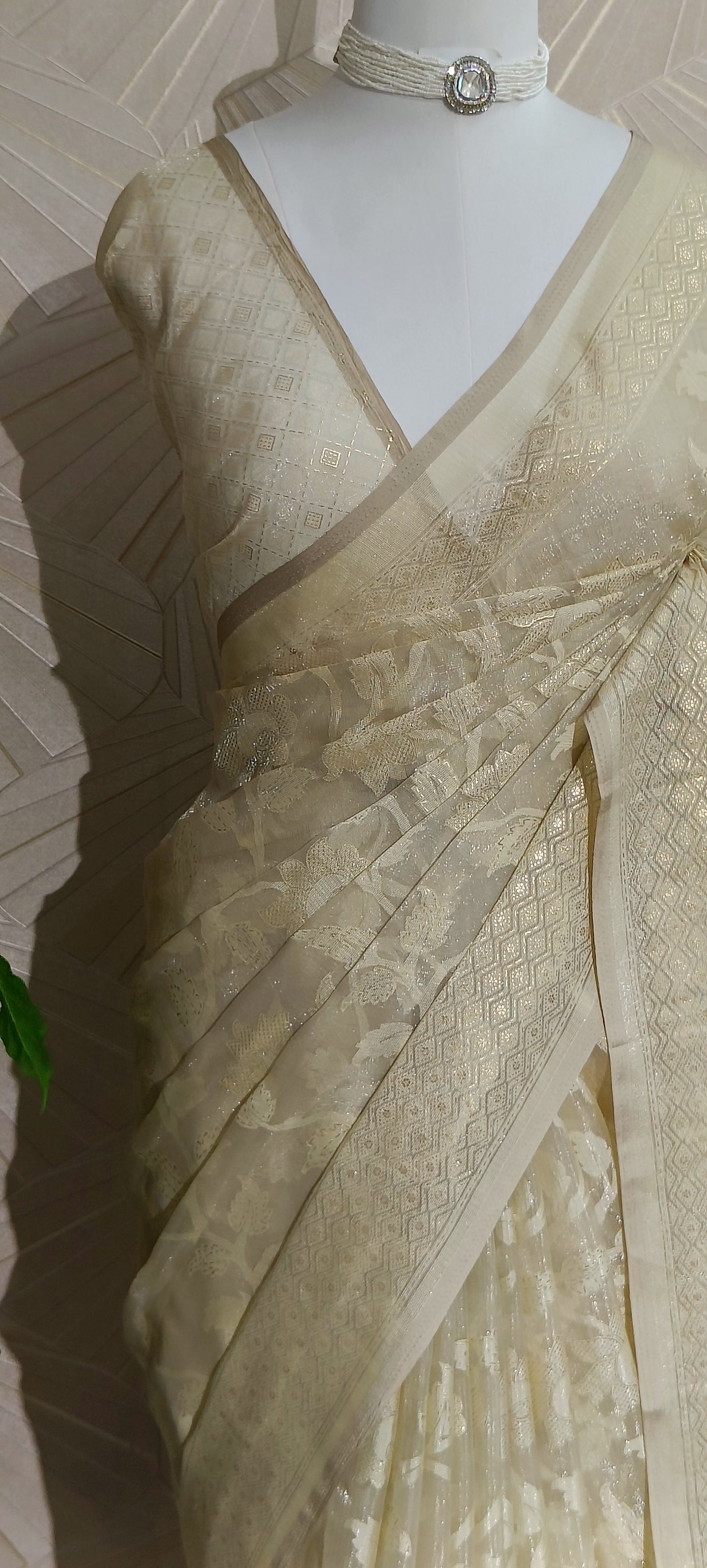 Semi Organza Jamdani Weaving Saree