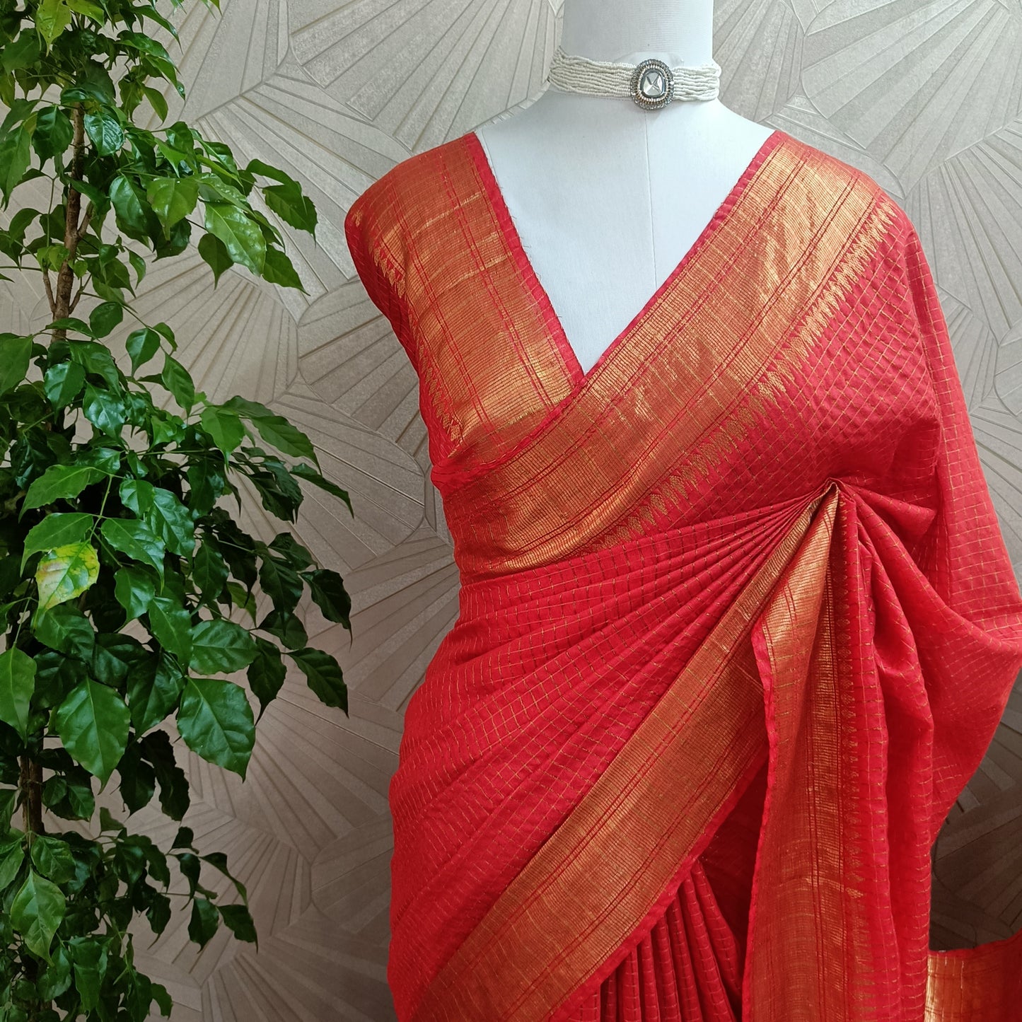 Mangalgiri Silk Saree with Golden Zari Check Weaving