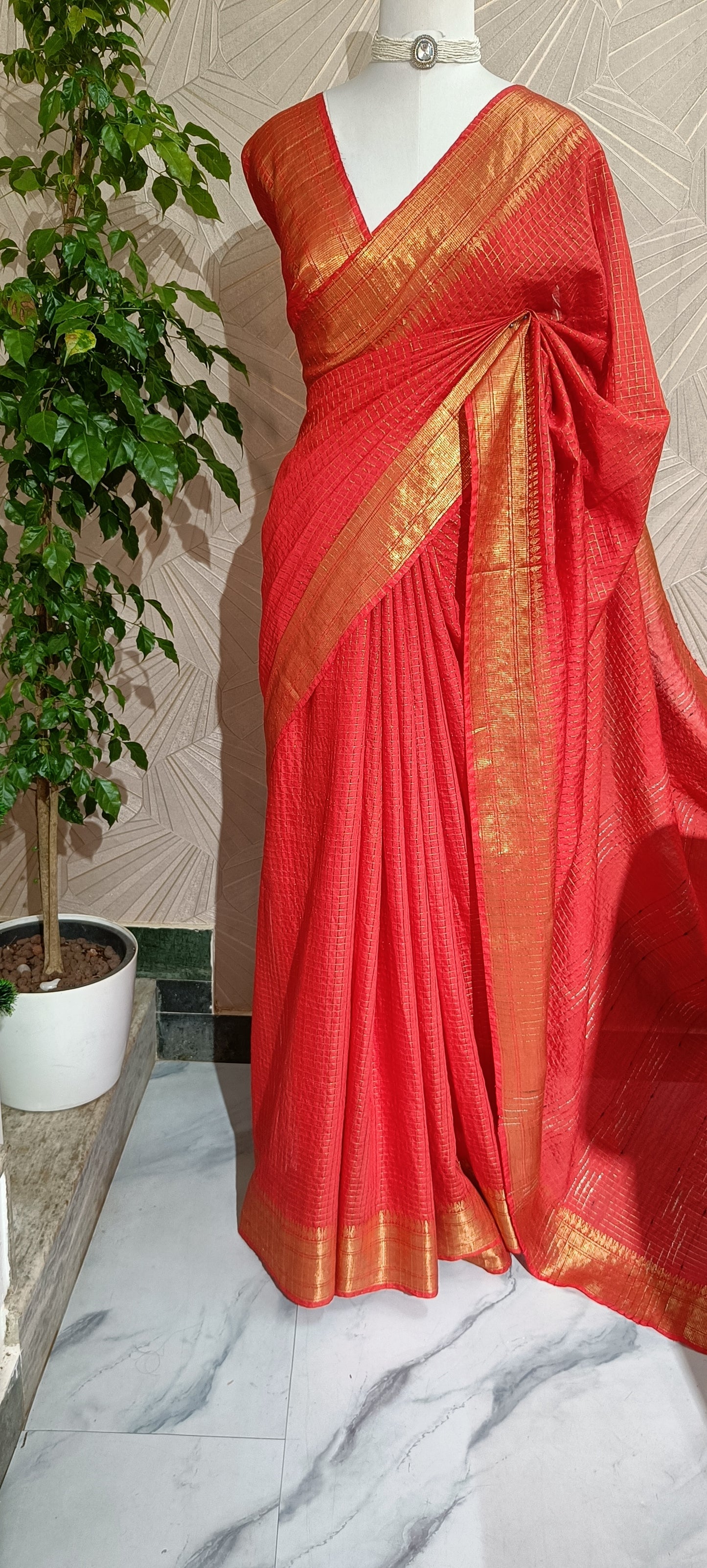 Mangalgiri Silk Saree with Golden Zari Check Weaving