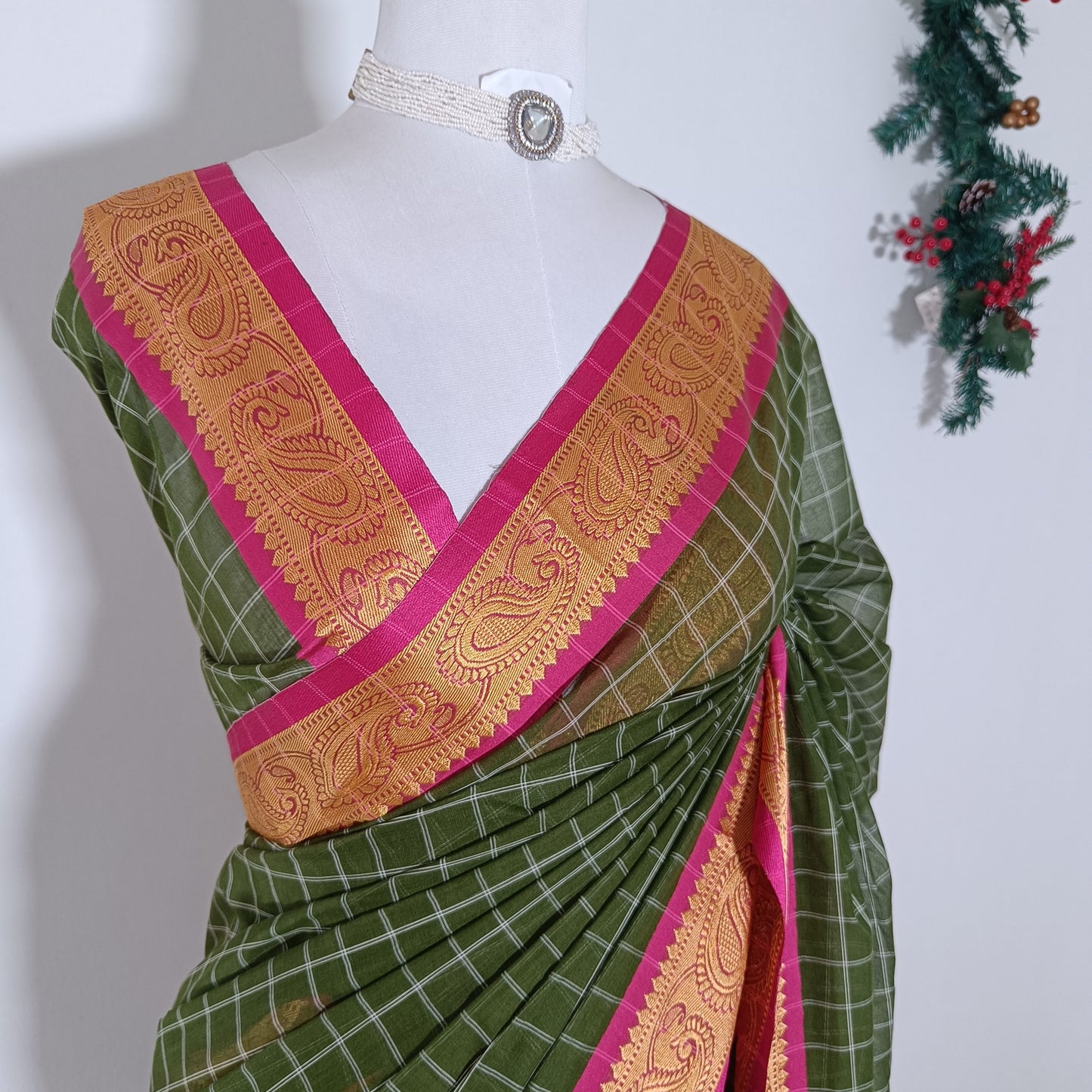Handloom Checked Cotton Saree with Zari Border