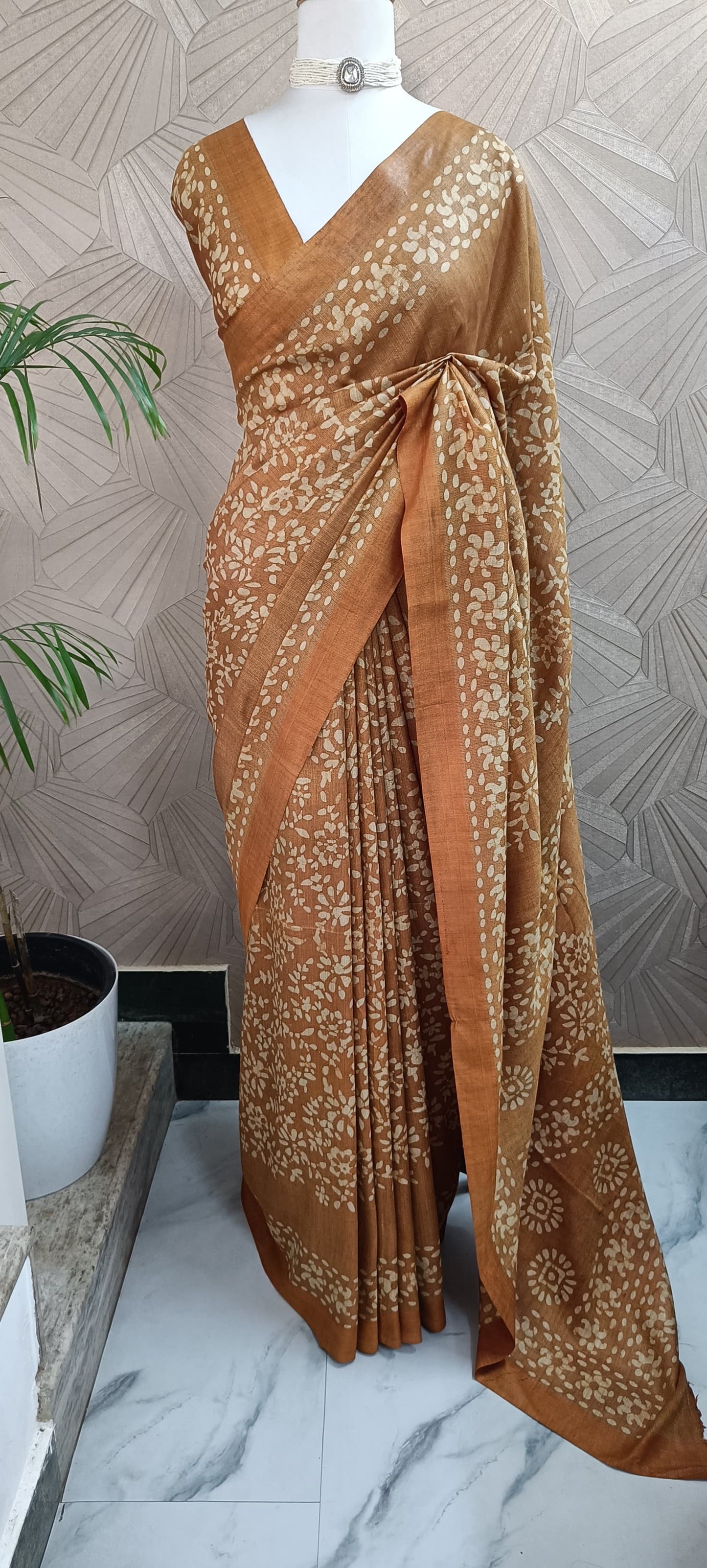 Semi Jute Handblock Print Saree
