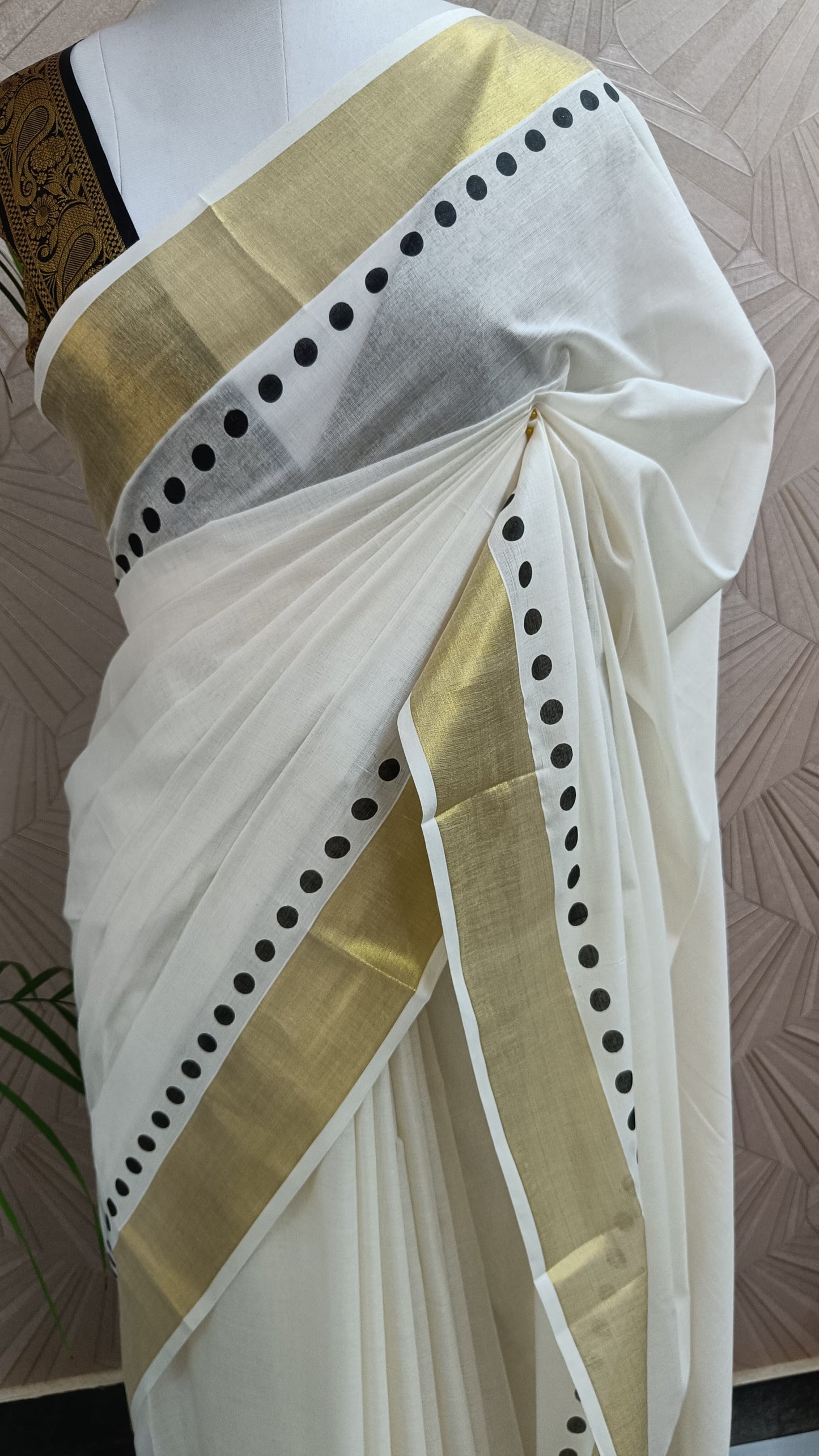 Kerala Cotton Saree with Golden Zari Border & Polka Detailing