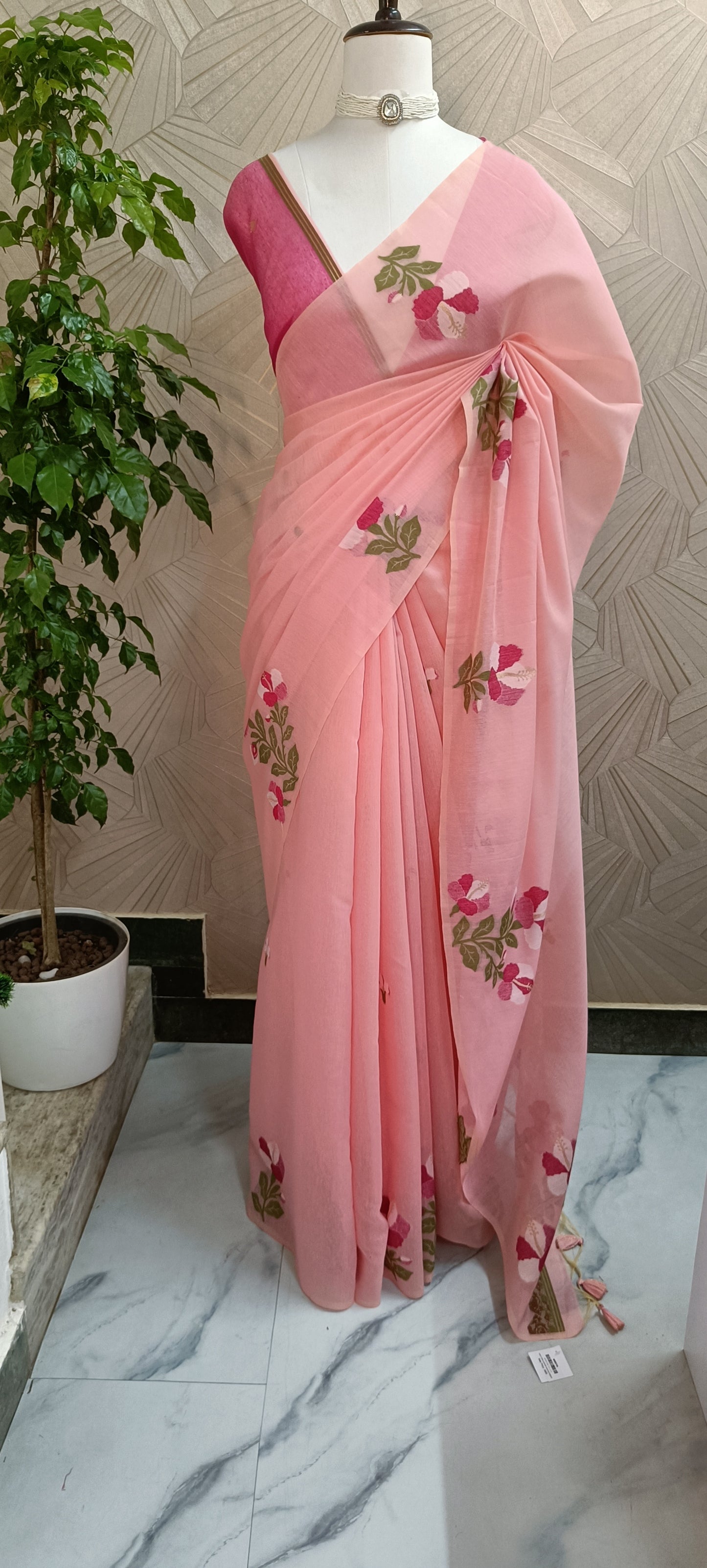 Handwoven Jamdani Saree