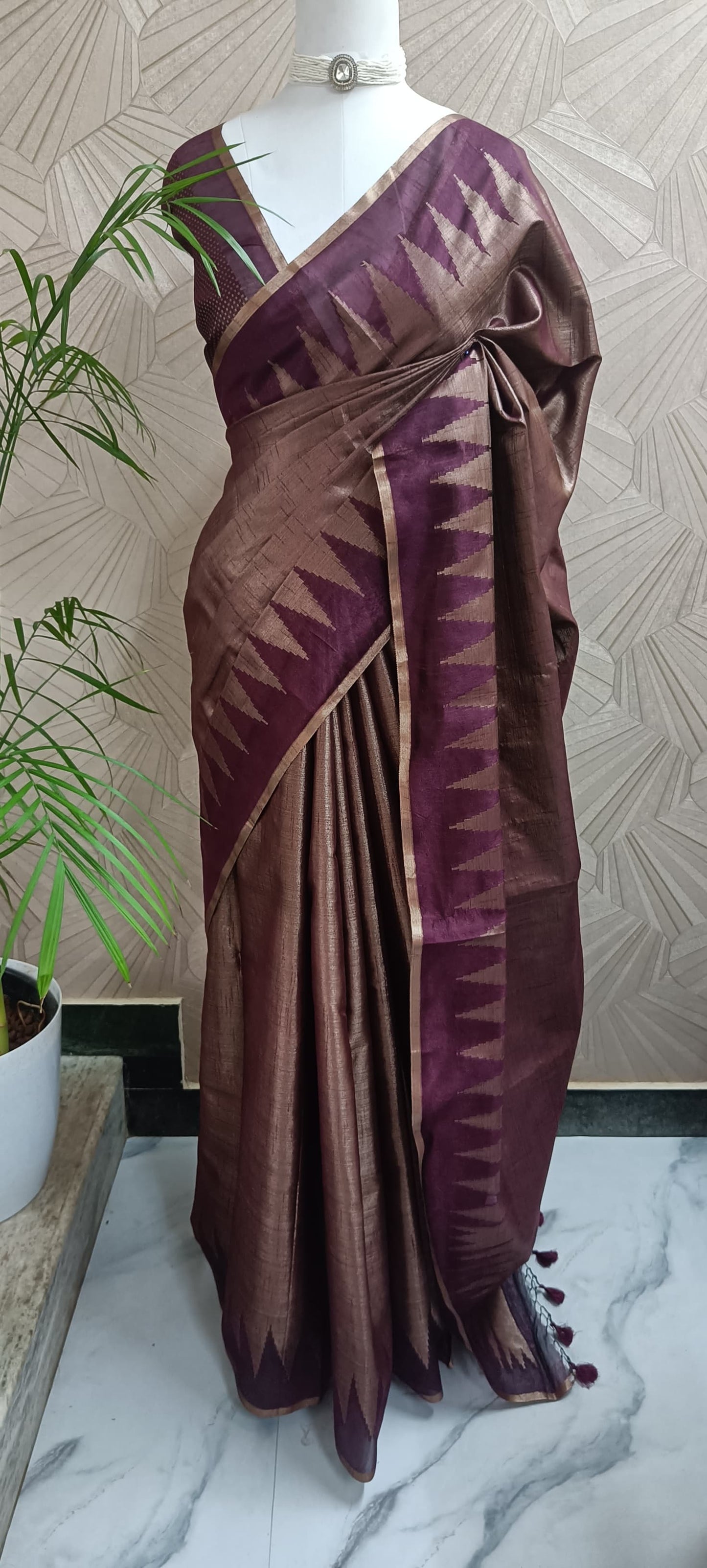 Temple border Copper Silk Saree
